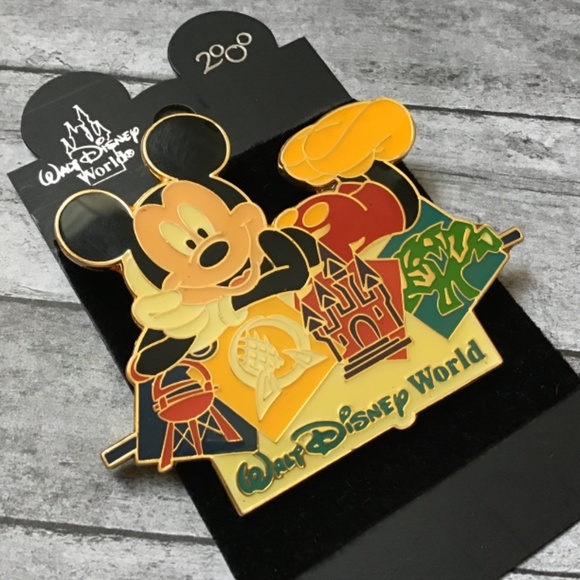 Walt Disney World 4 Parks Vintage 2000 Pin Retired - Picture 4 of 9